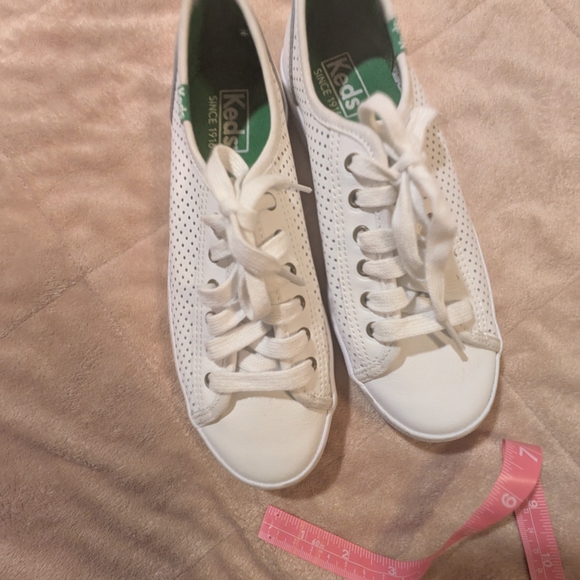 Keds Women's White Sneakers - Picture 16 of 16